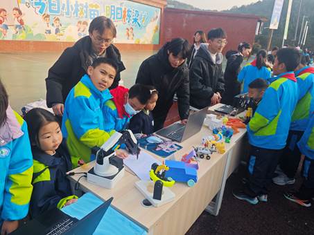 5e27dce39e076eb8e964e152eb65d27